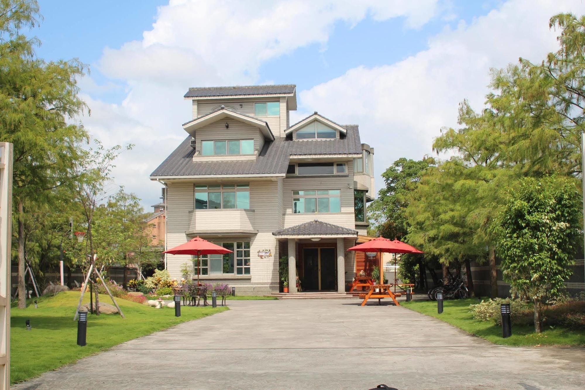 Yilan Pine Villa Homestay Luodong Dış mekan fotoğraf
