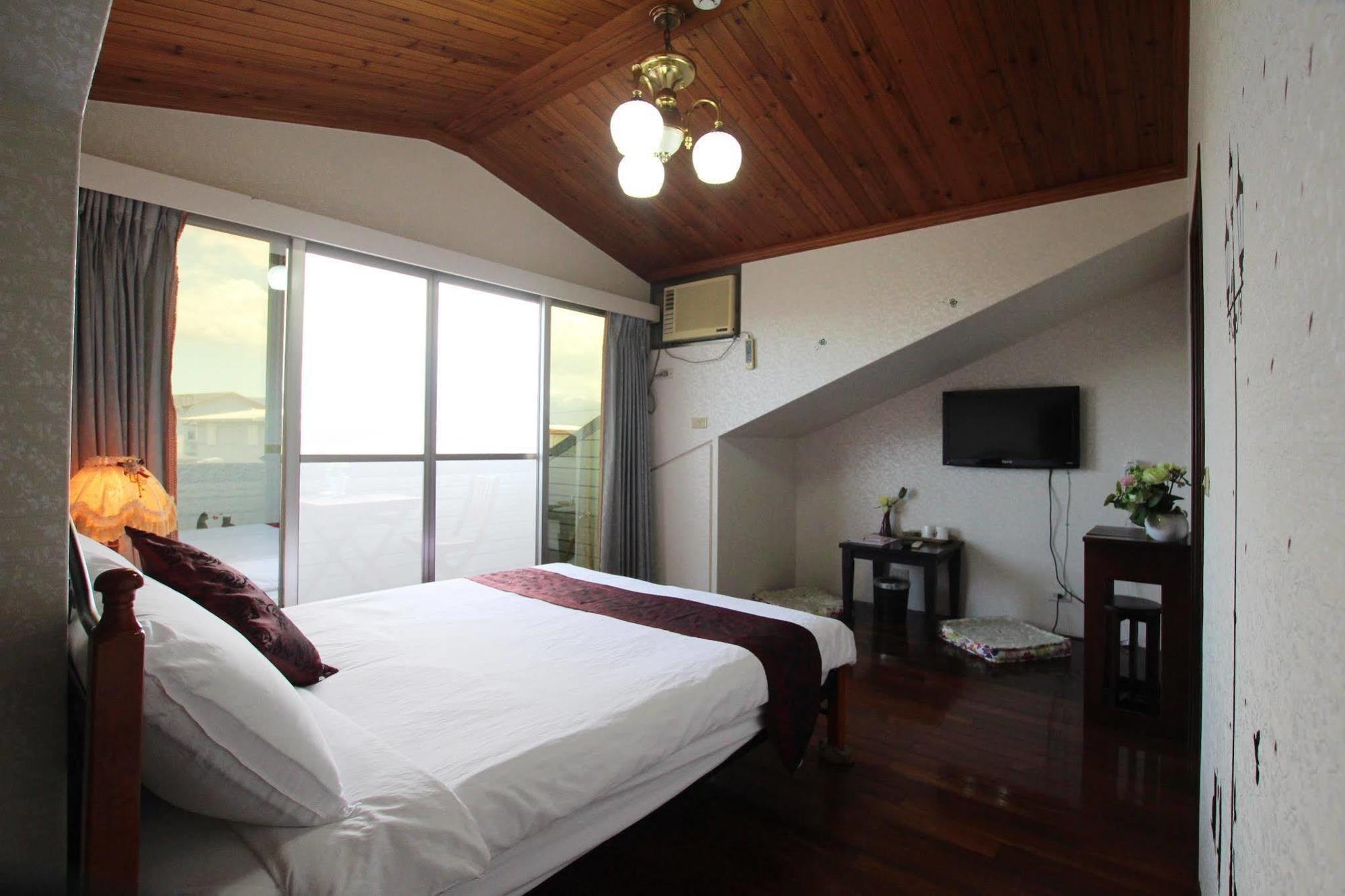 Yilan Pine Villa Homestay Luodong Dış mekan fotoğraf