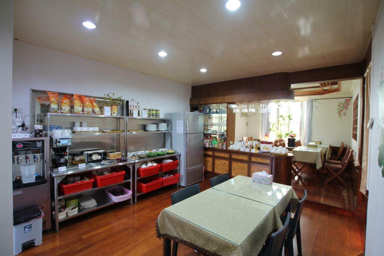 Yilan Pine Villa Homestay Luodong Dış mekan fotoğraf